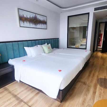 Cordial Grand Hotel Da Nang Beach Ngoại thất bức ảnh