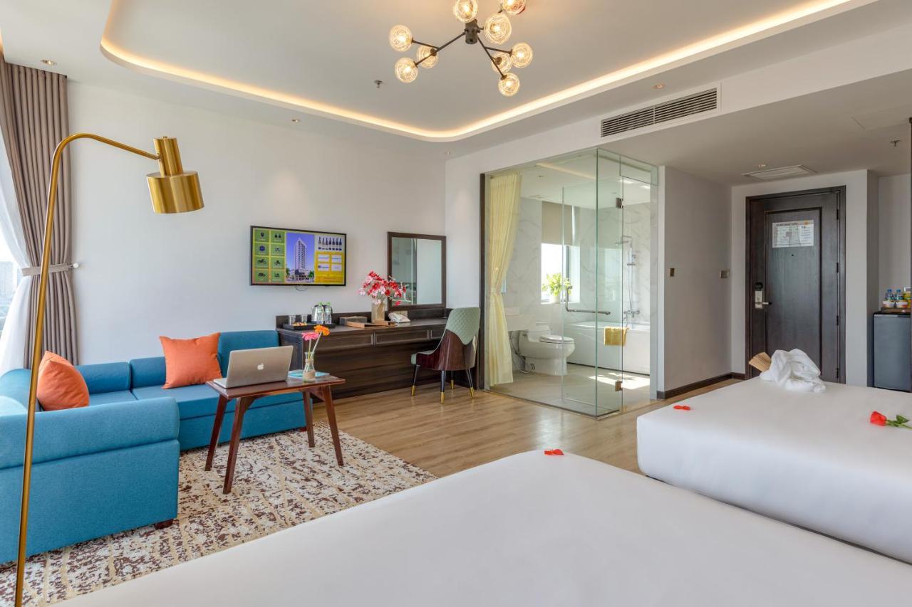 Cordial Grand Hotel Da Nang Beach Ngoại thất bức ảnh