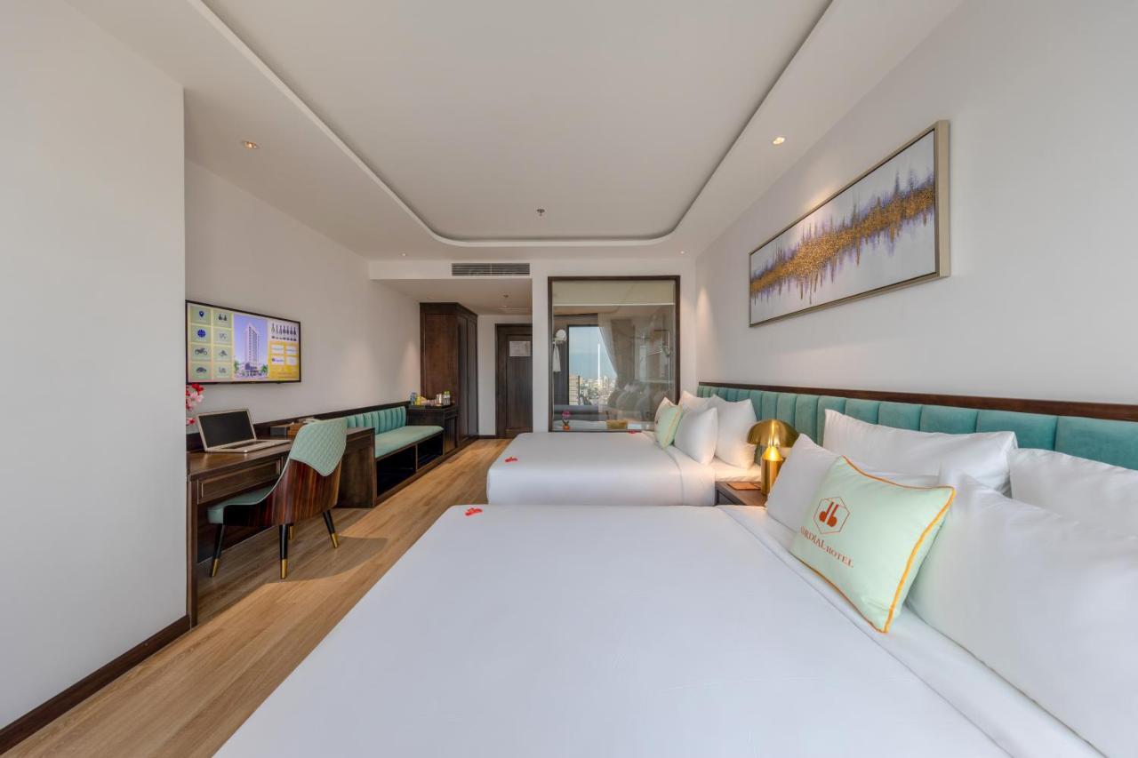 Cordial Grand Hotel Da Nang Beach Ngoại thất bức ảnh