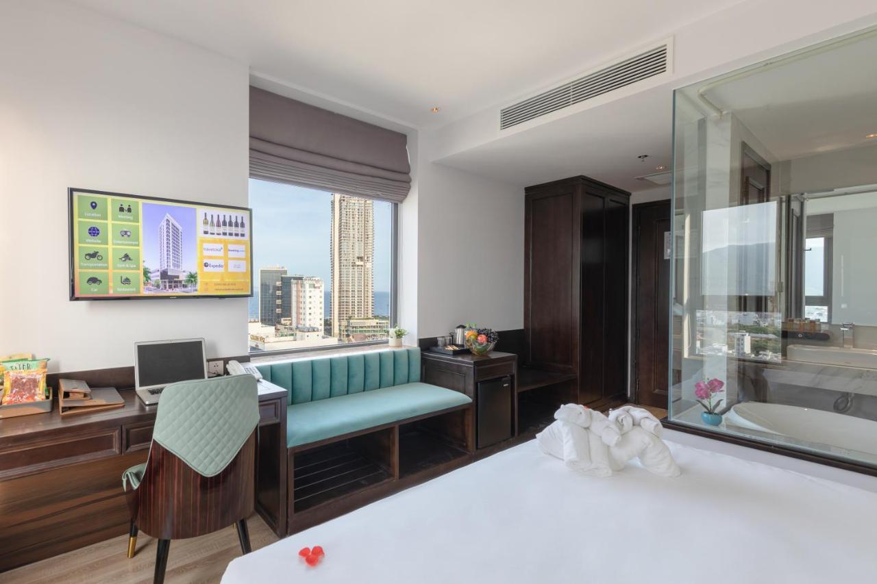 Cordial Grand Hotel Da Nang Beach Ngoại thất bức ảnh