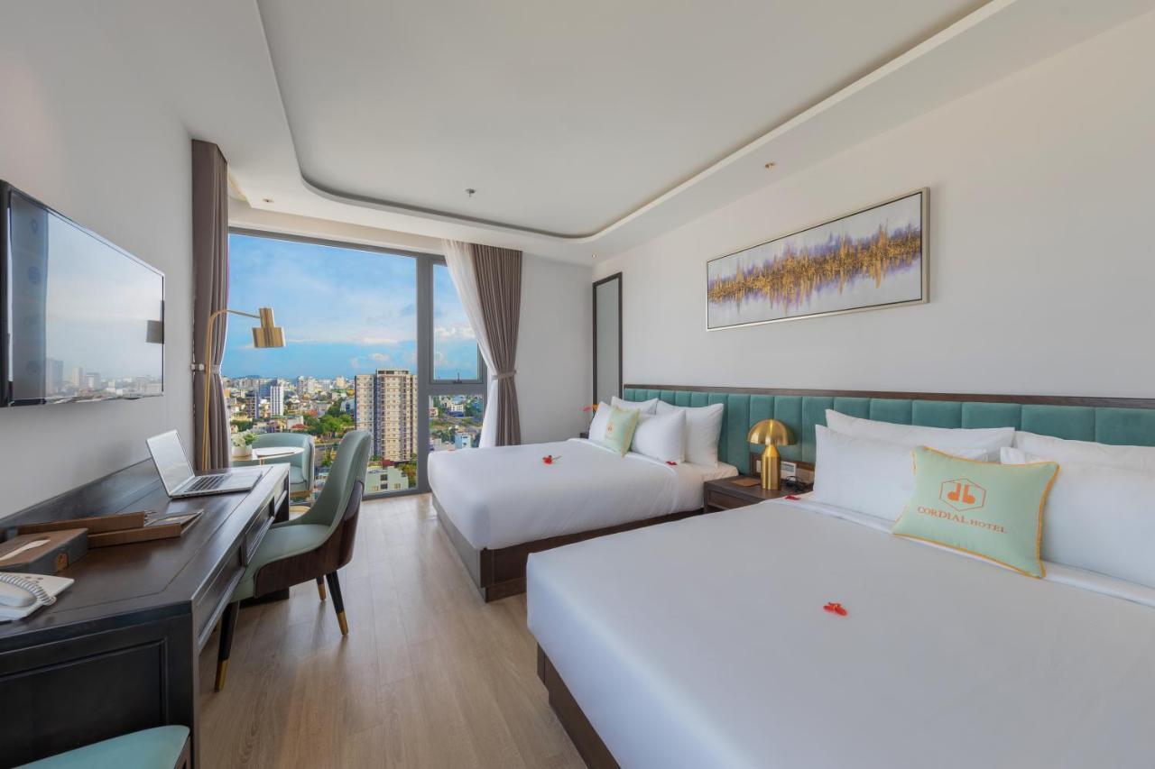 Cordial Grand Hotel Da Nang Beach Ngoại thất bức ảnh